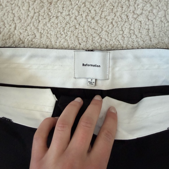 Reformation Carter Mid Rise Pant - Picture 4 of 4